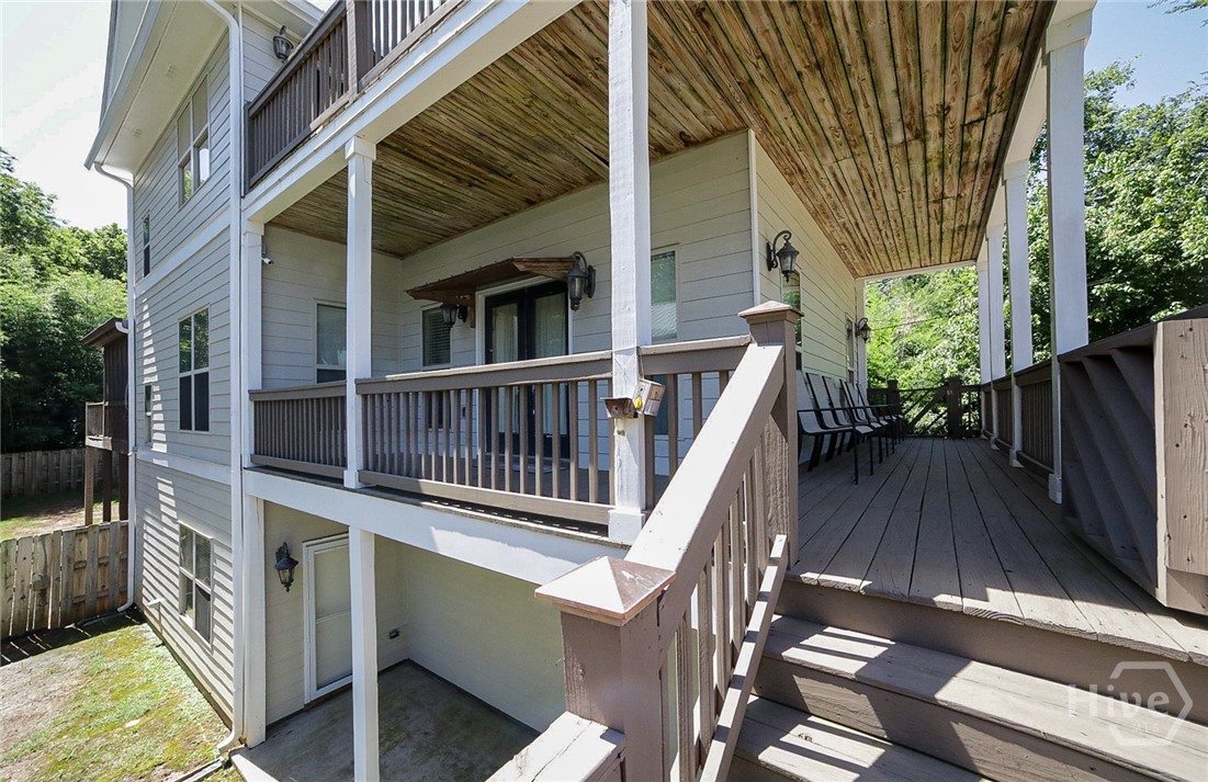 132 N Poplar Street