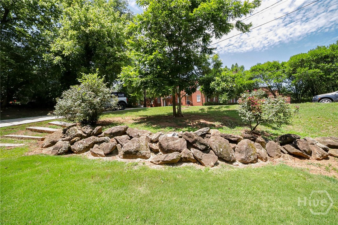132 N Poplar Street