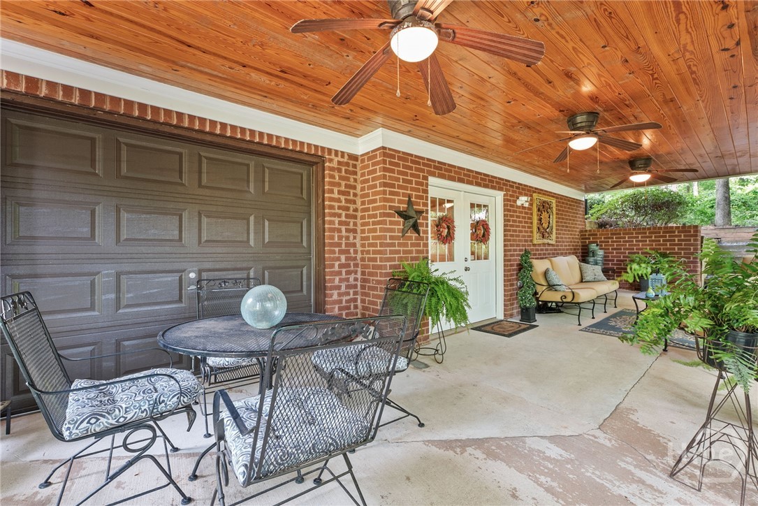 1030 Oaklake Terrace