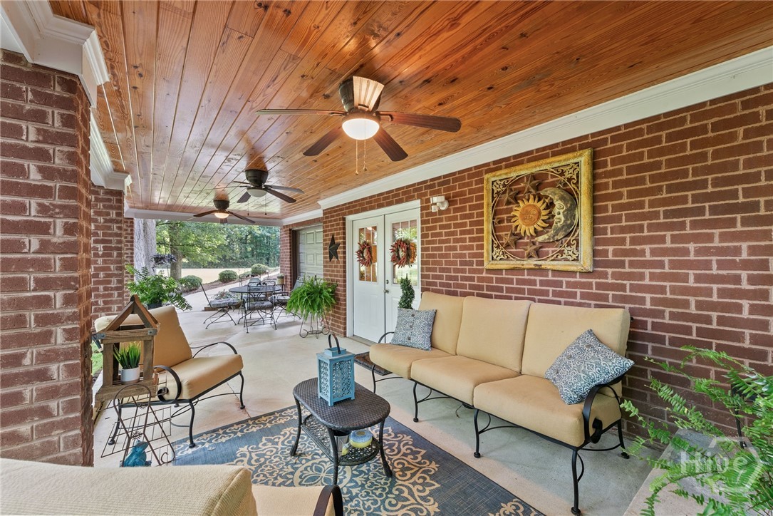 1030 Oaklake Terrace