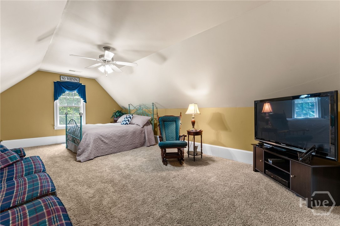1030 Oaklake Terrace