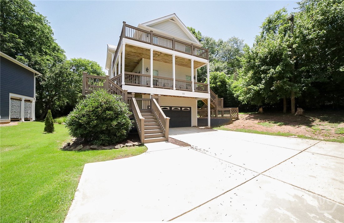 132 N Poplar Street