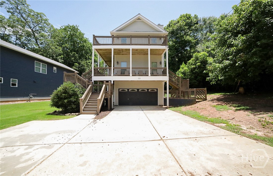 132 N Poplar Street
