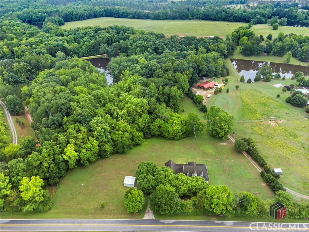 1012 Wolfskin Road