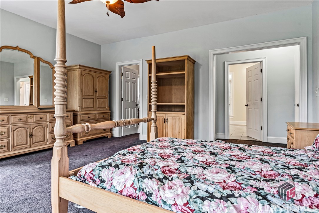 1012 Wolfskin Road