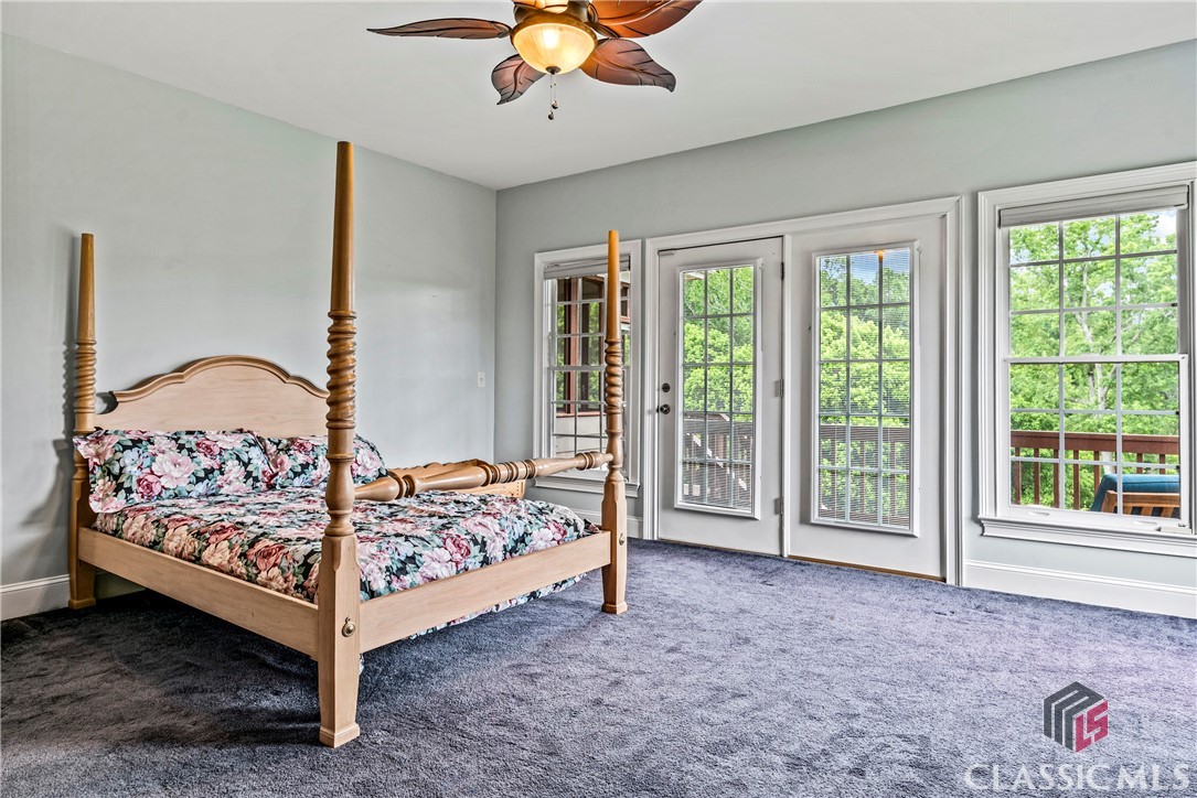 1012 Wolfskin Road