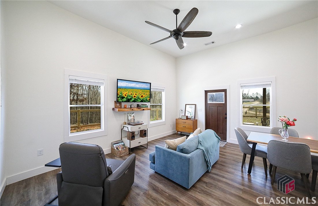 315 Cliff Griffith Road