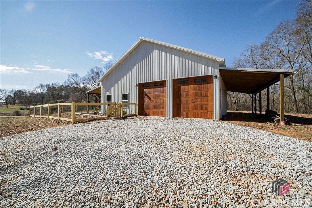 315 Cliff Griffith Road