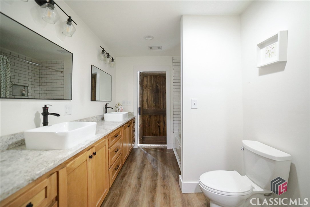 315 Cliff Griffith Road