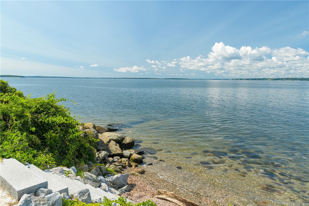 6 White Birch Lane