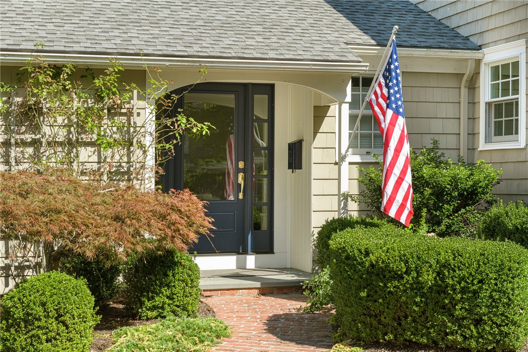 2 Governor Bradford Drive