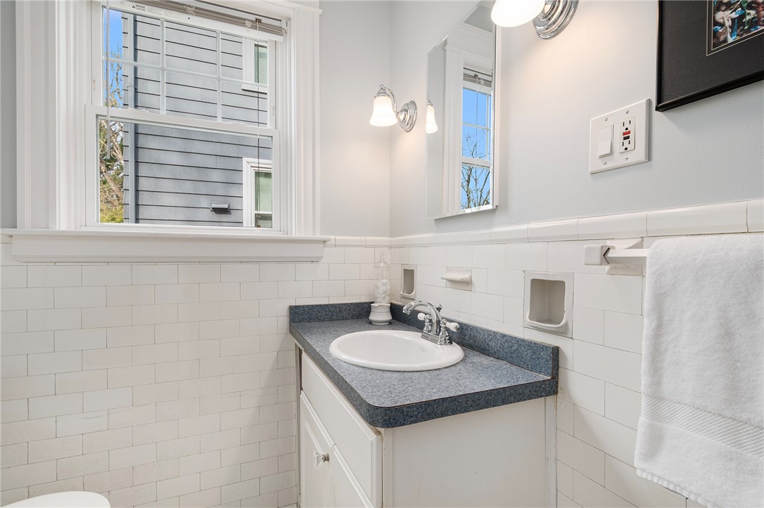 67 East Manning Street