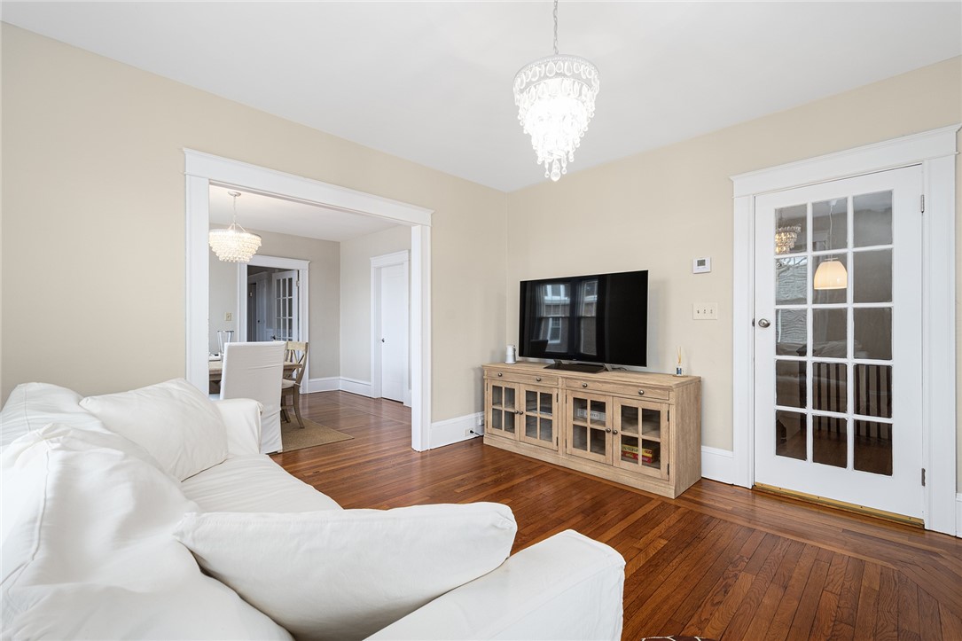 67 East Manning Street