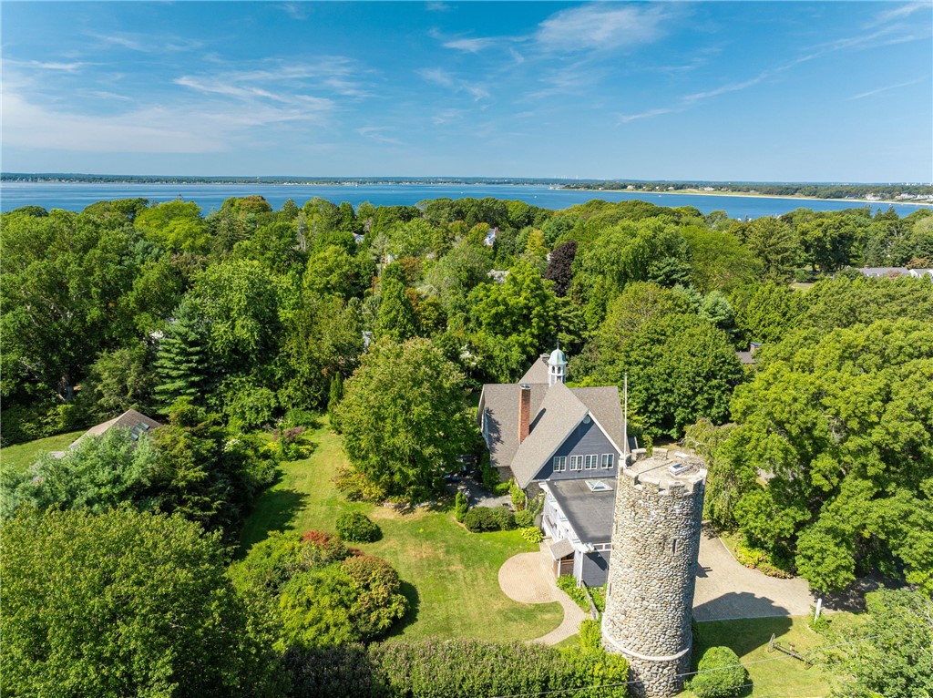 3 Stone Tower Lane