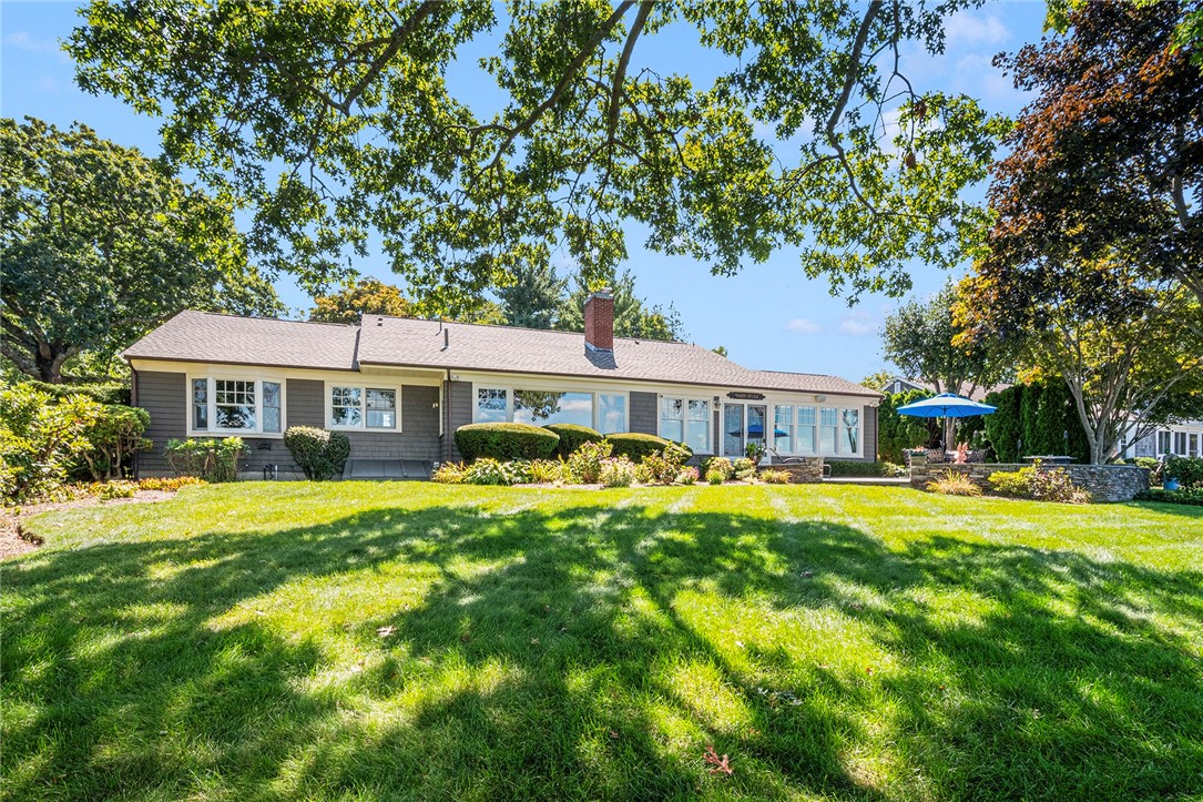 29 Riverside Drive