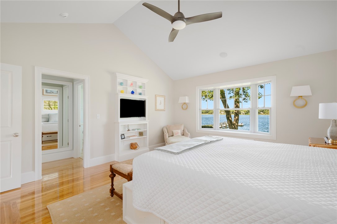 29 Riverside Drive