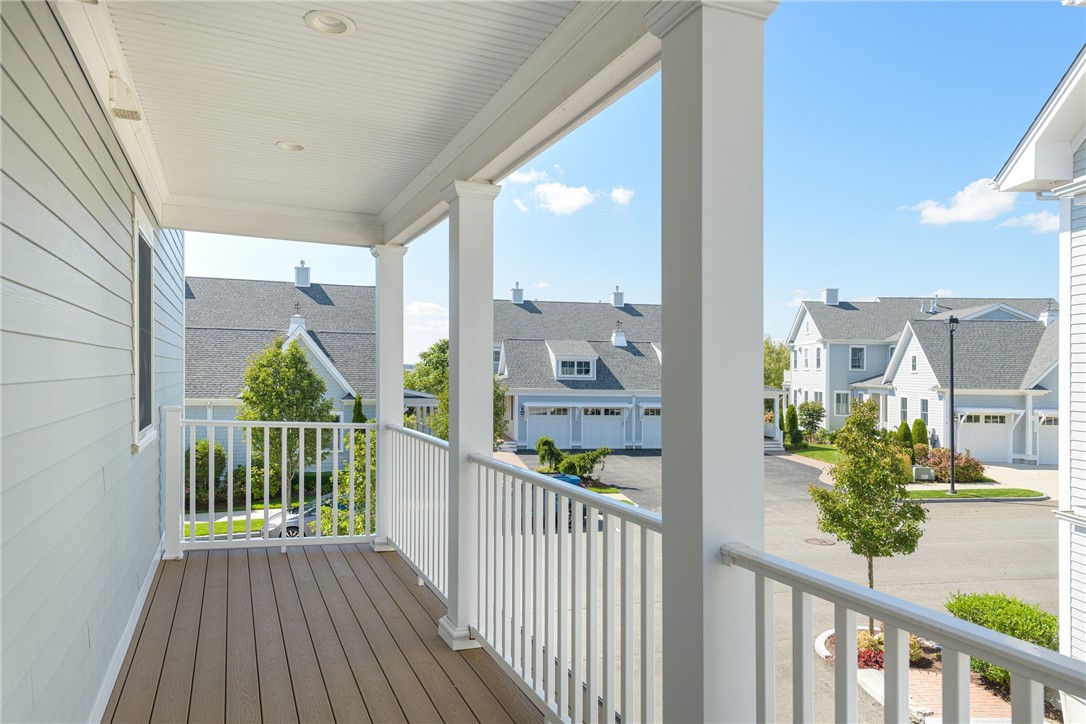 10 Kettle Pount Avenue