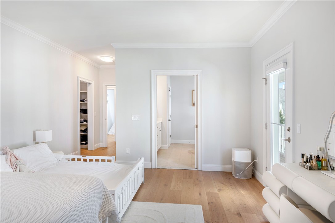 10 Kettle Pount Avenue