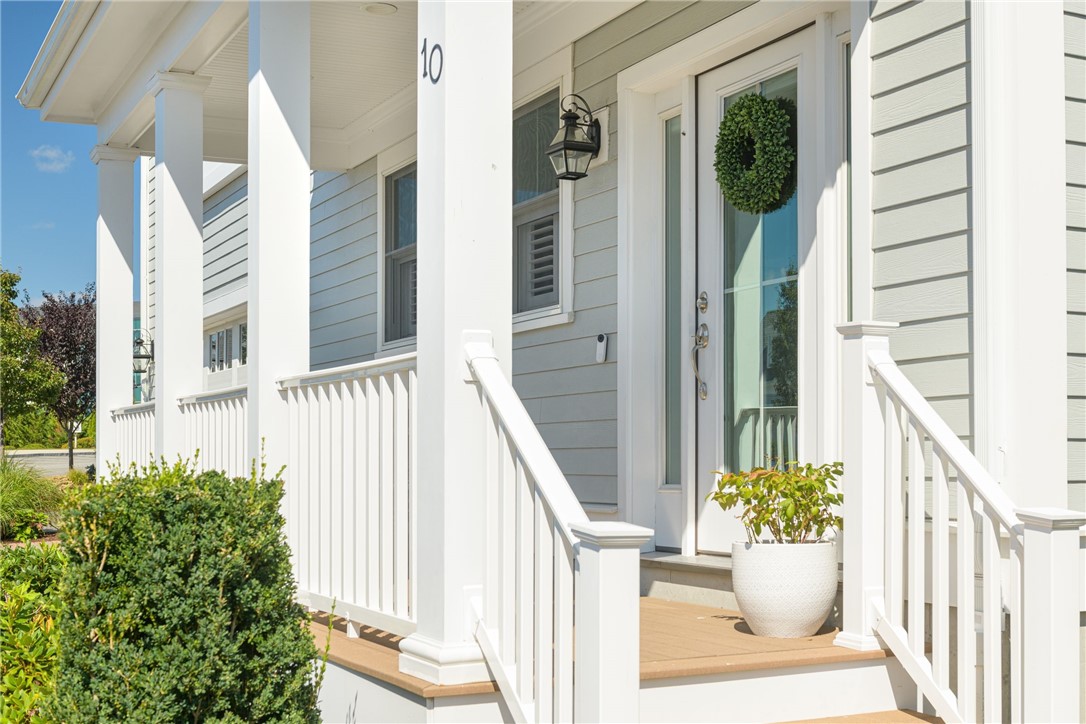 10 Kettle Pount Avenue