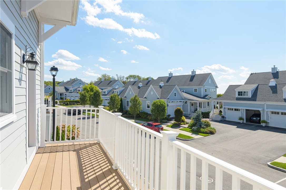 10 Kettle Pount Avenue