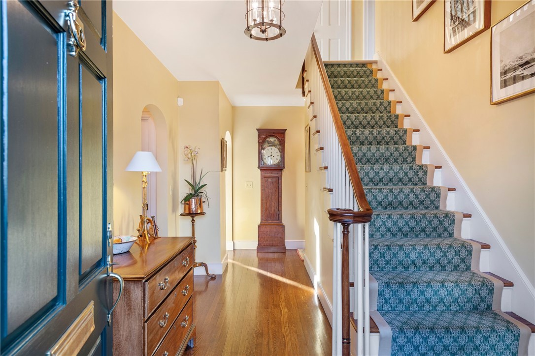 63 Alfred Drowne Road