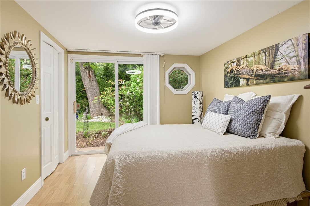 31 Meadowbrook Drive