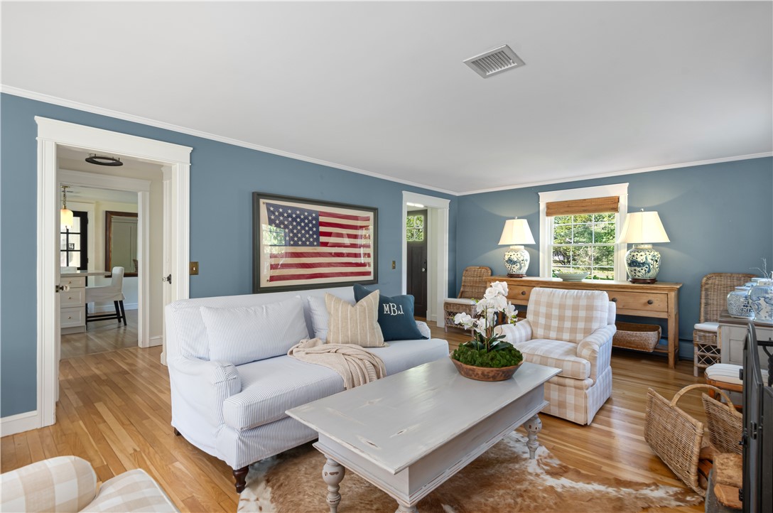 3 Oak Manor Drive