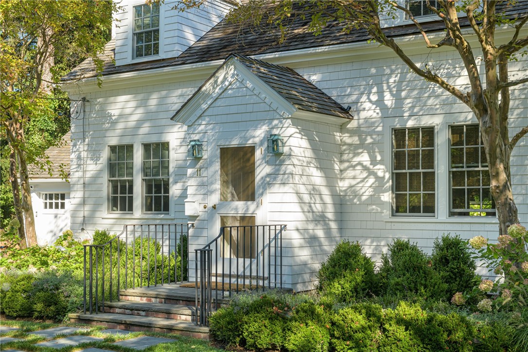 11 Chachapacasset Road