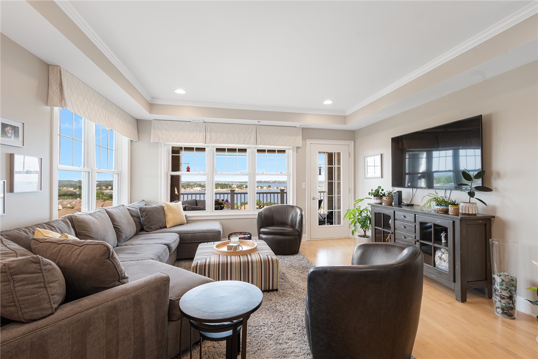 71 Starboard Drive 360