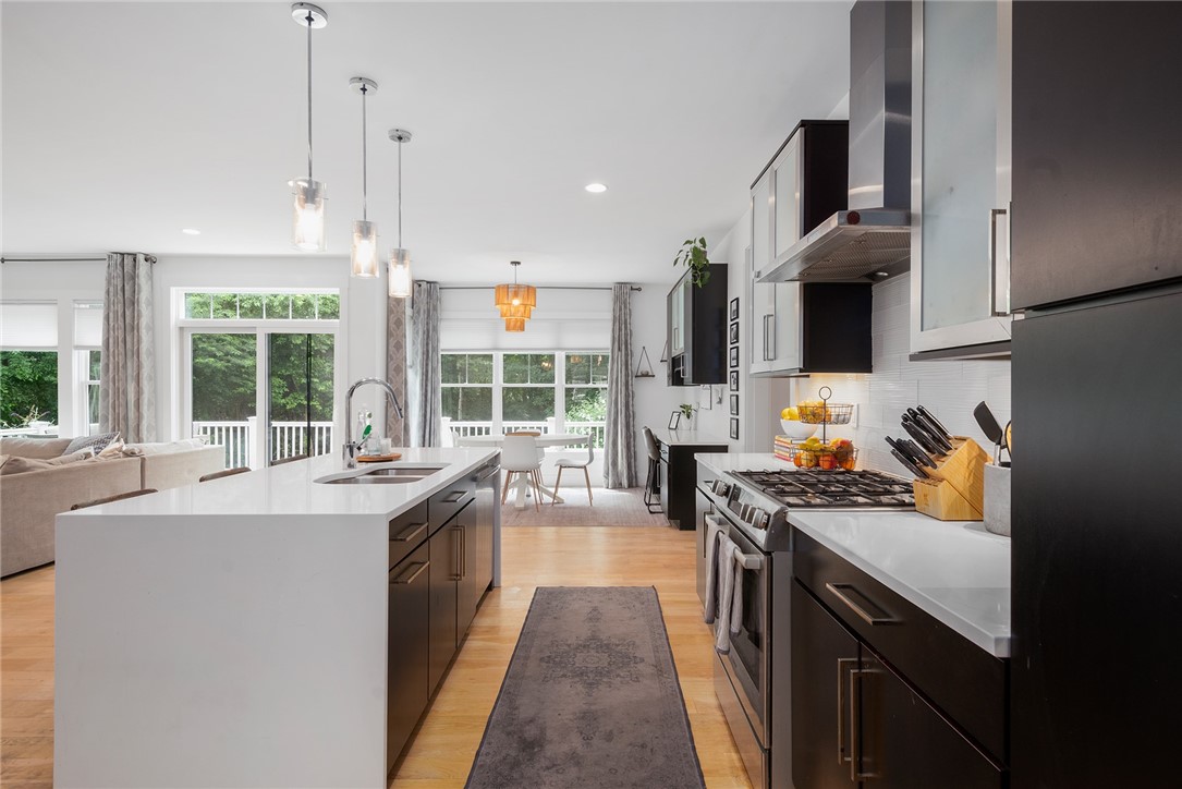 9 River Oak Road