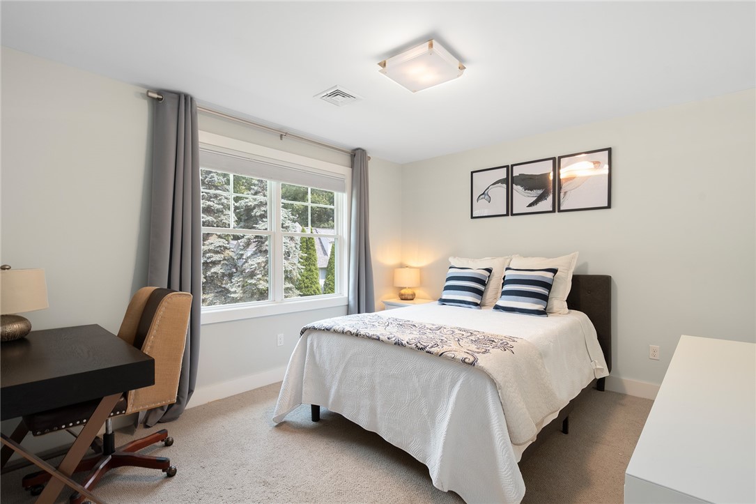 9 River Oak Road
