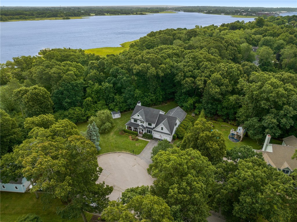 9 River Oak Road