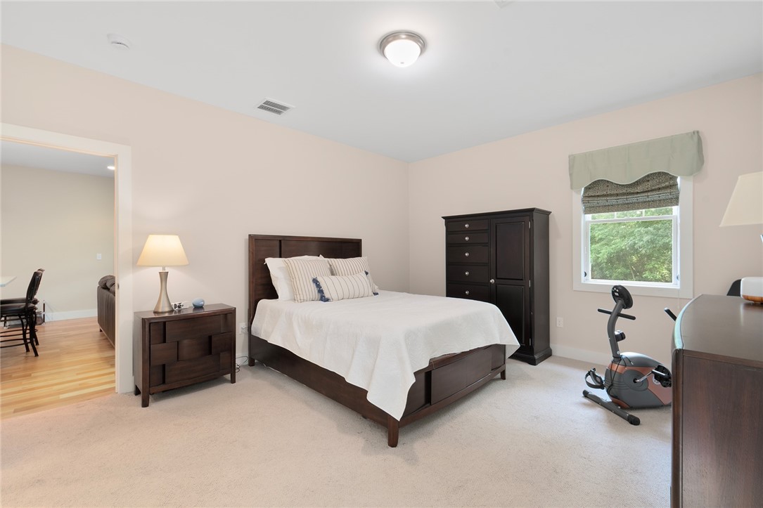 9 River Oak Road