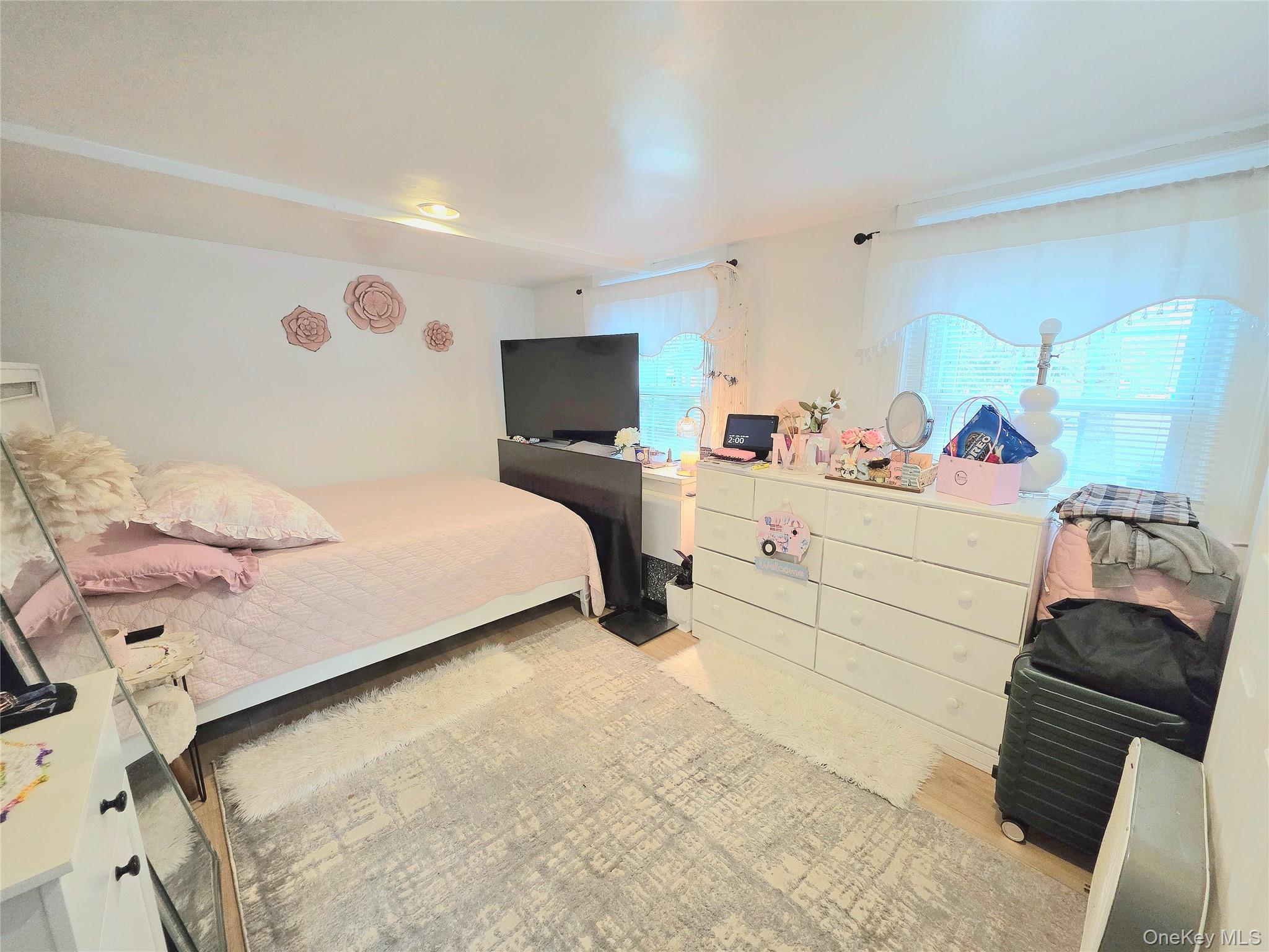 525 Riverleigh Avenue Unit: 111