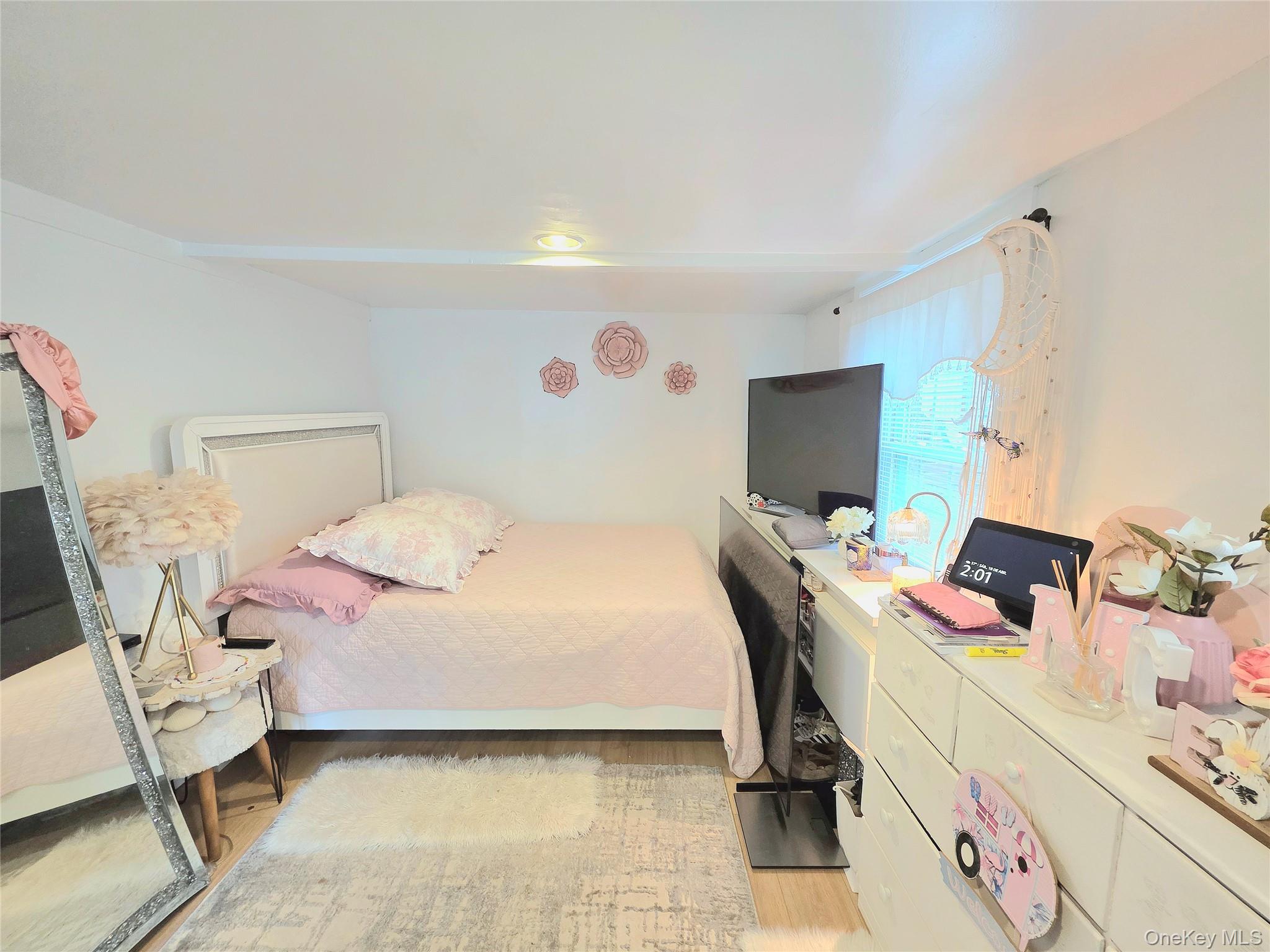 525 Riverleigh Avenue Unit: 111