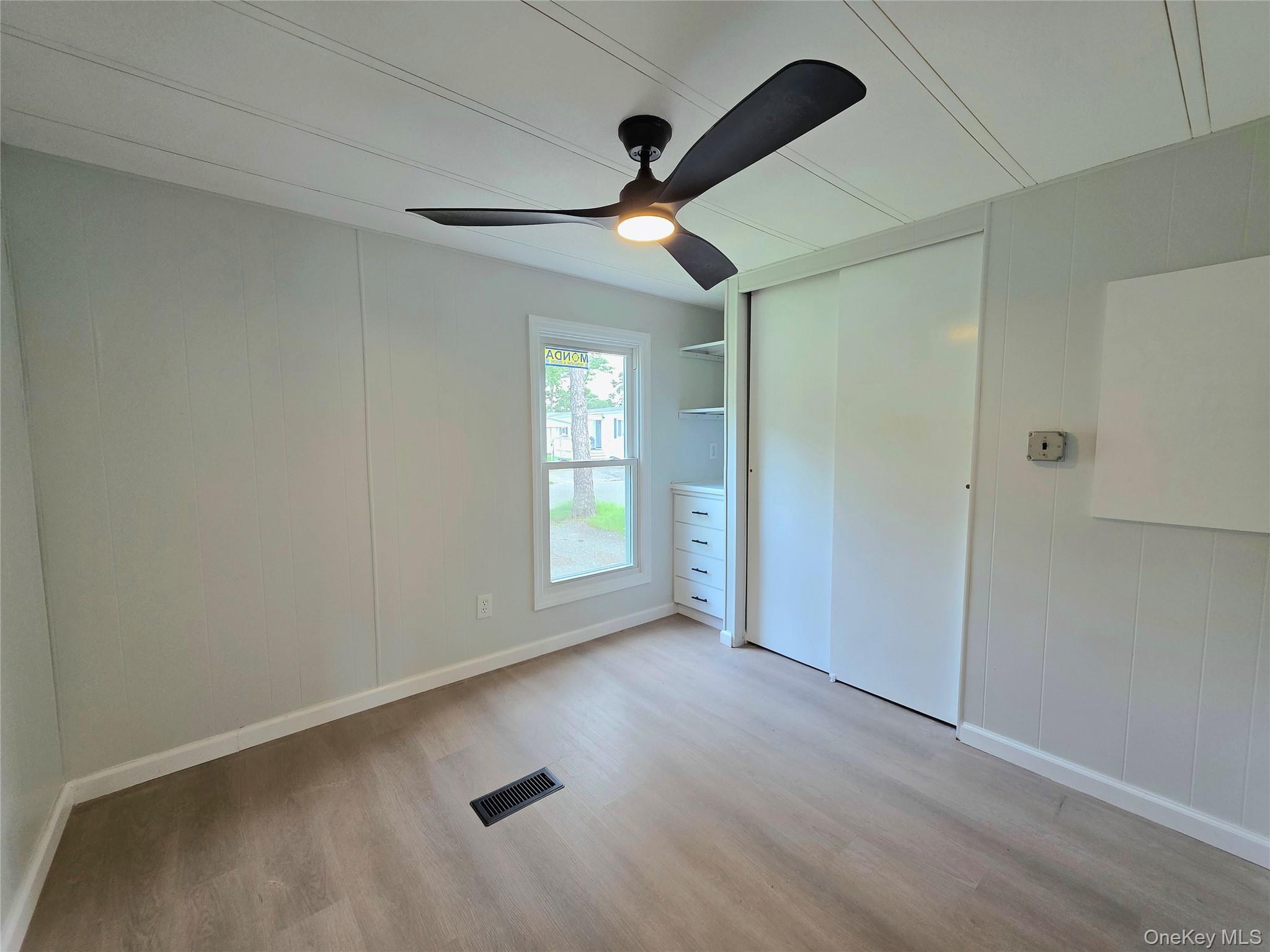 525 Riverleigh Avenue Unit: 221