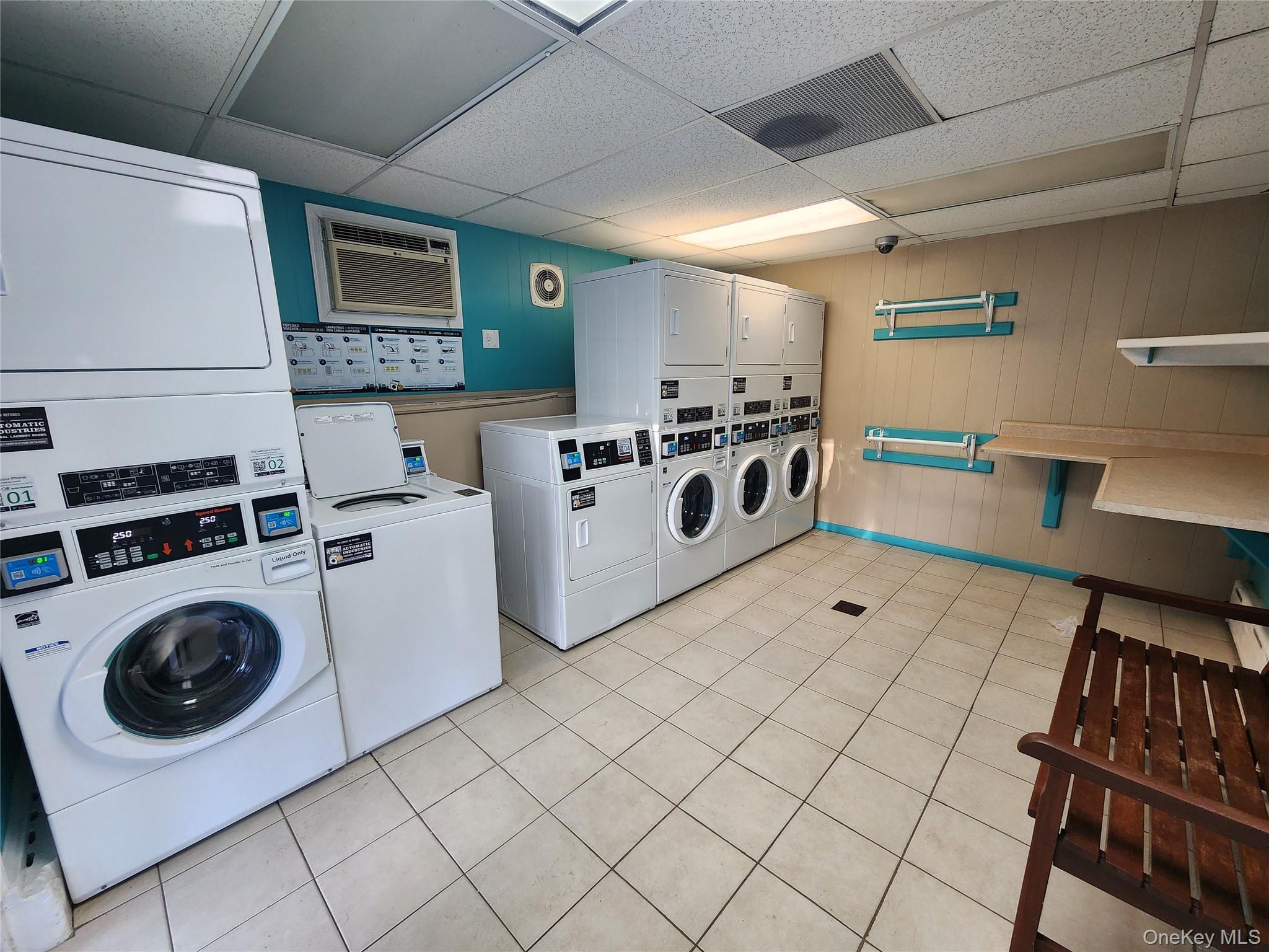 525 Riverleigh Ave Unit: C7