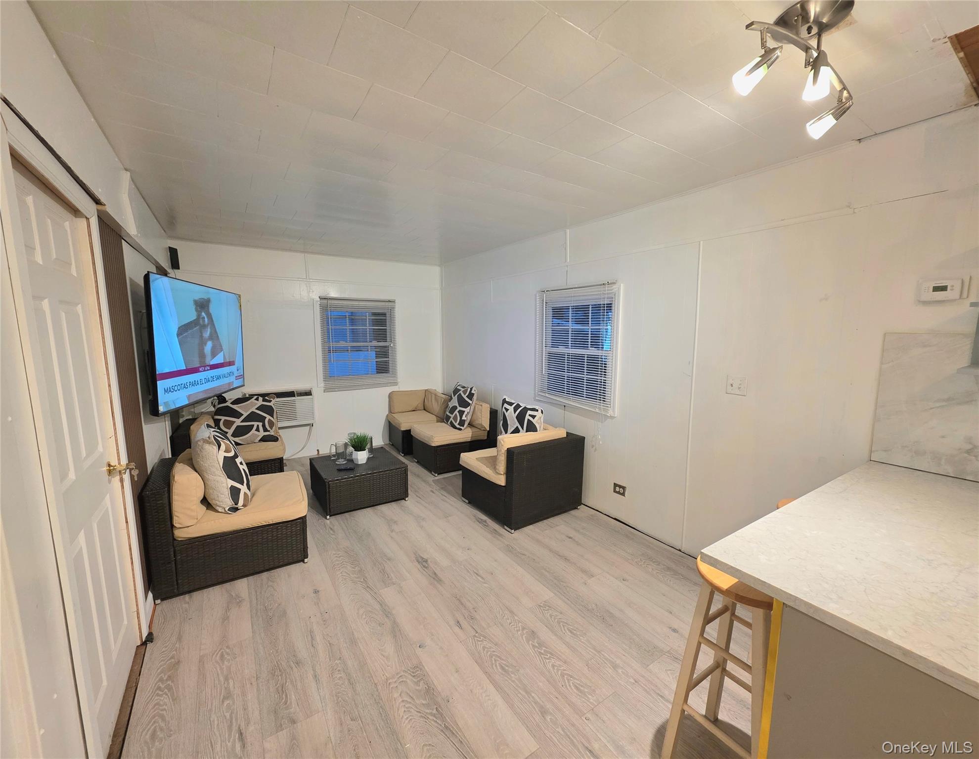 525 Riverleigh Ave Unit: C7