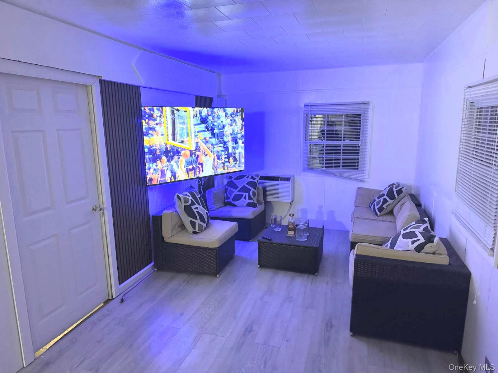 525 Riverleigh Ave Unit: C7