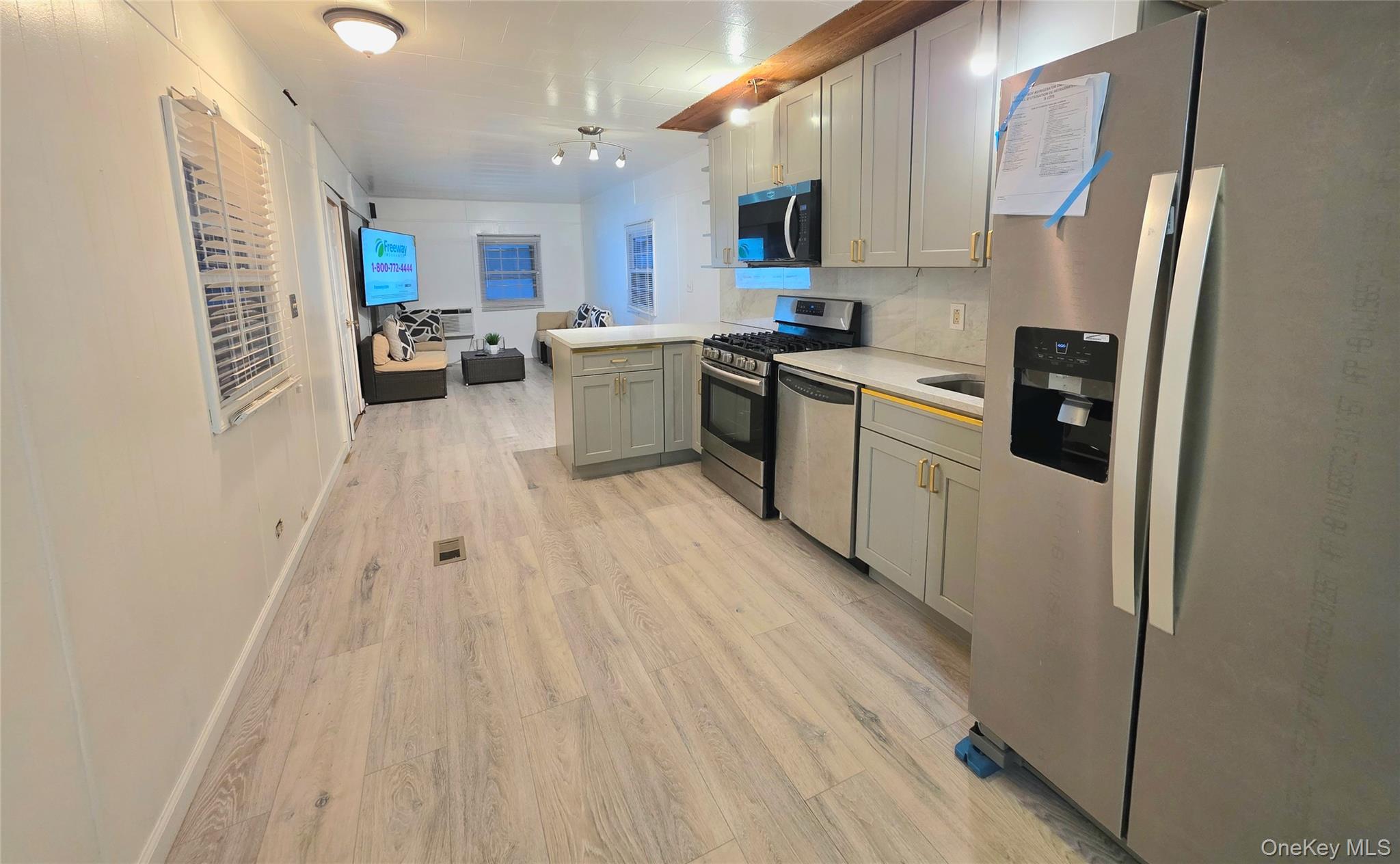 525 Riverleigh Ave Unit: C7