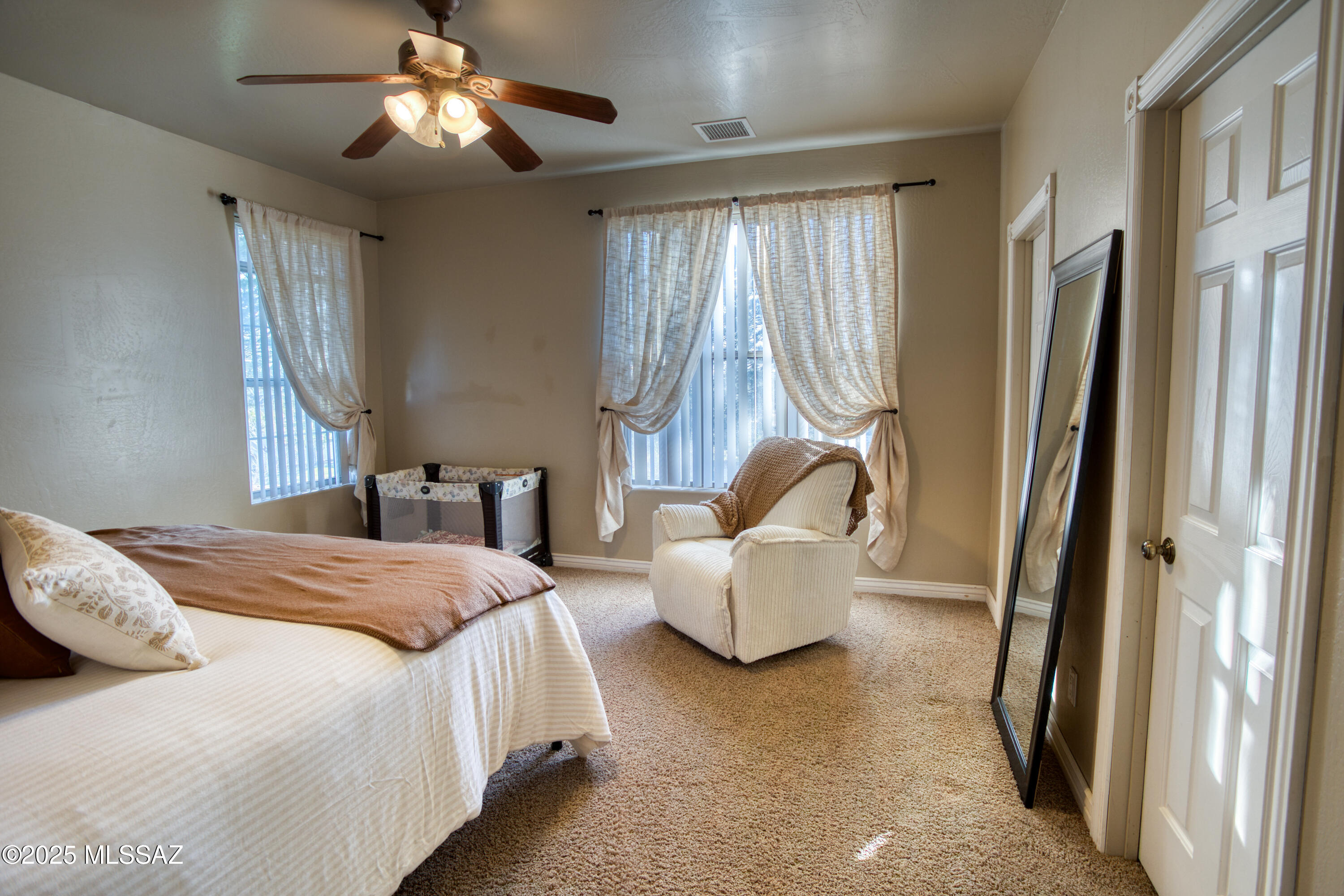 1156 W McLaws Avenue