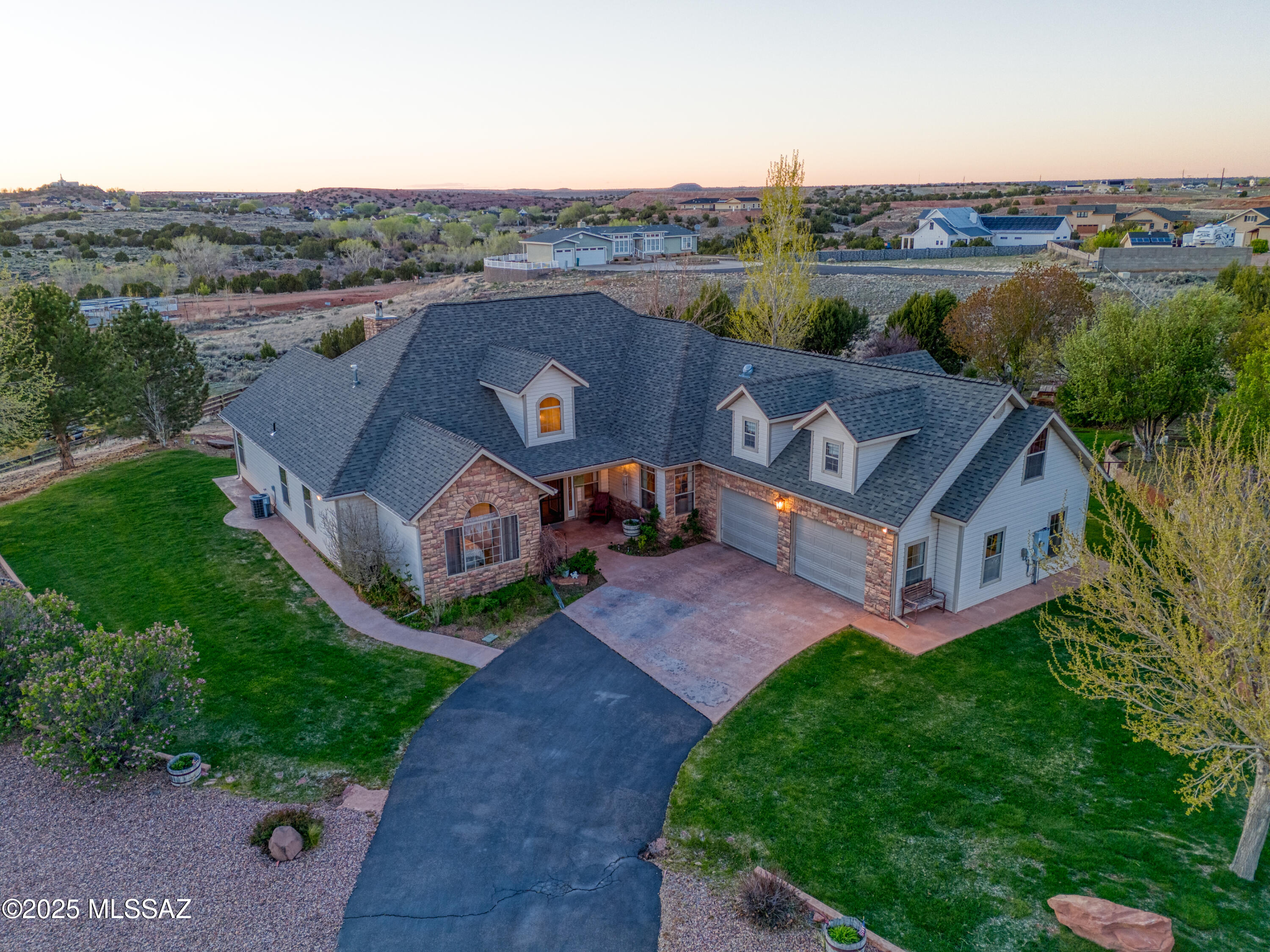 1156 W McLaws Avenue