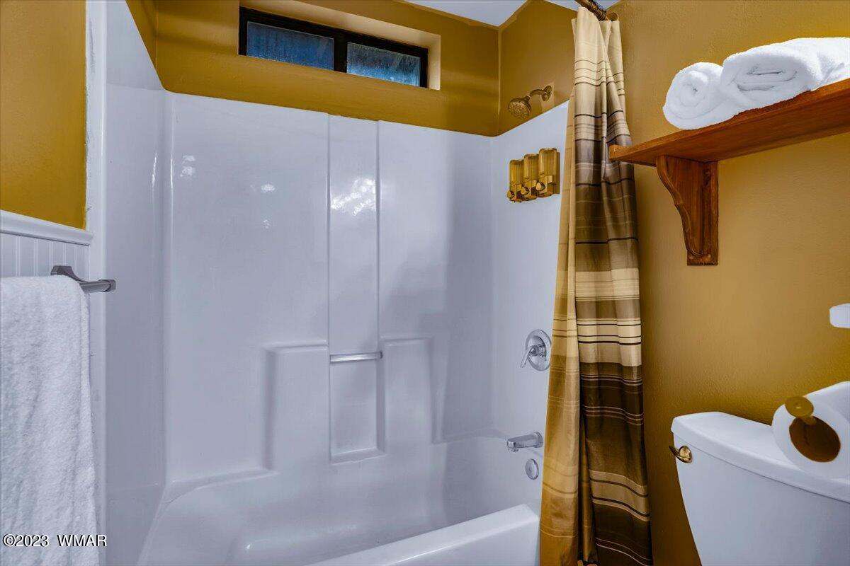 888 W Billy Creek Drive