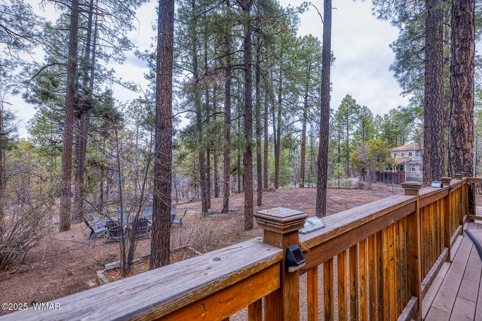 201 E Pinecrest Lane