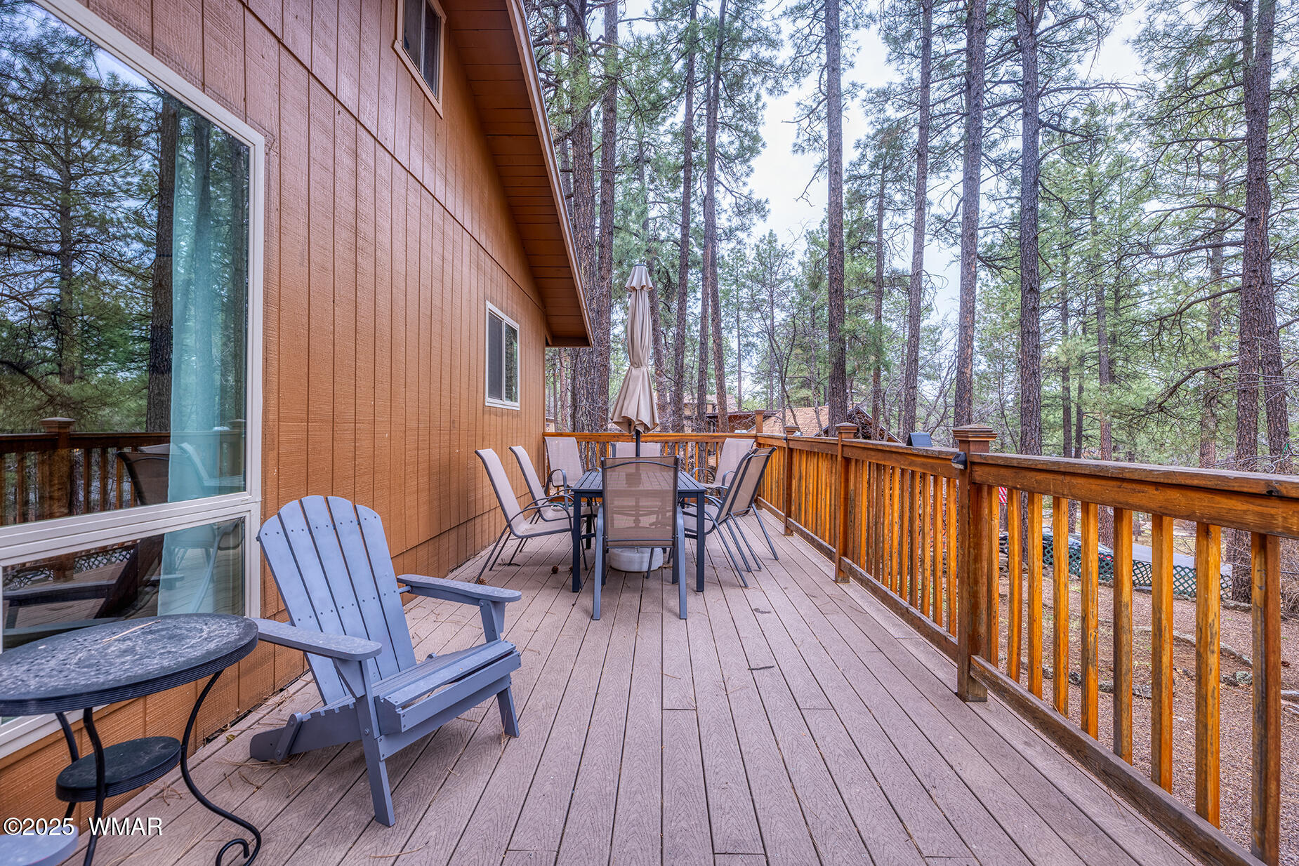 201 E Pinecrest Lane