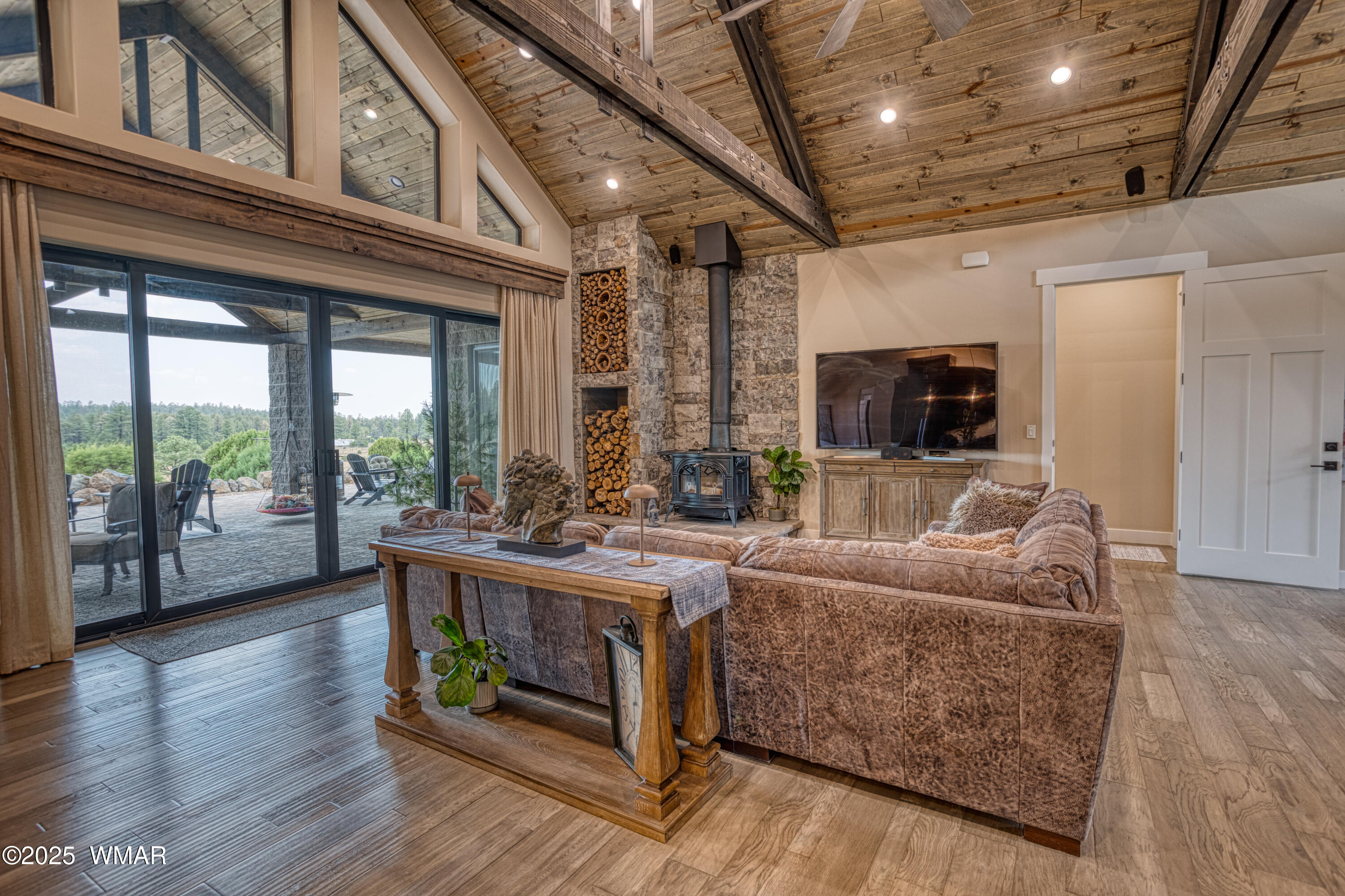 103 Lone Horseman Road