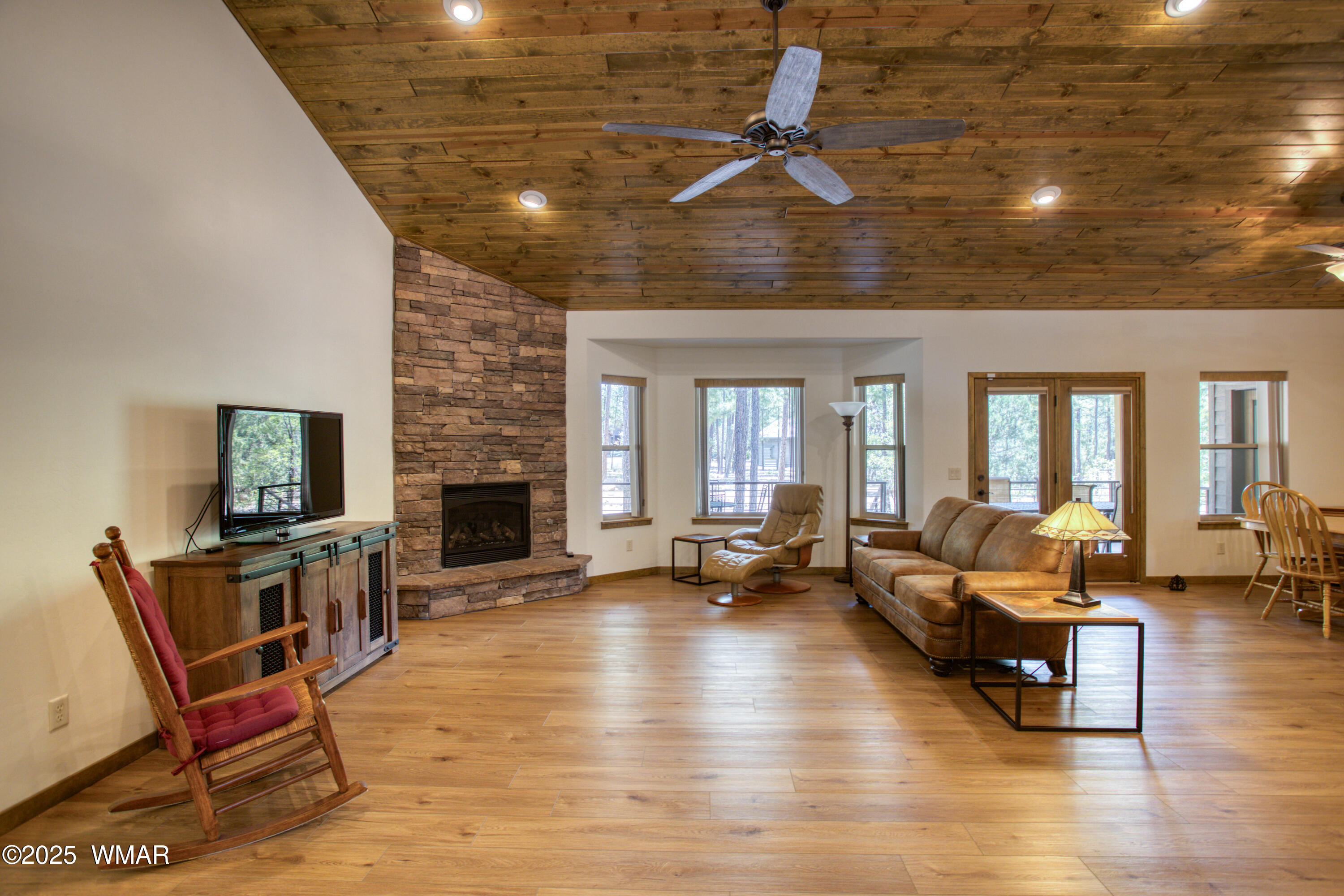 5026 Crooked Creek Court