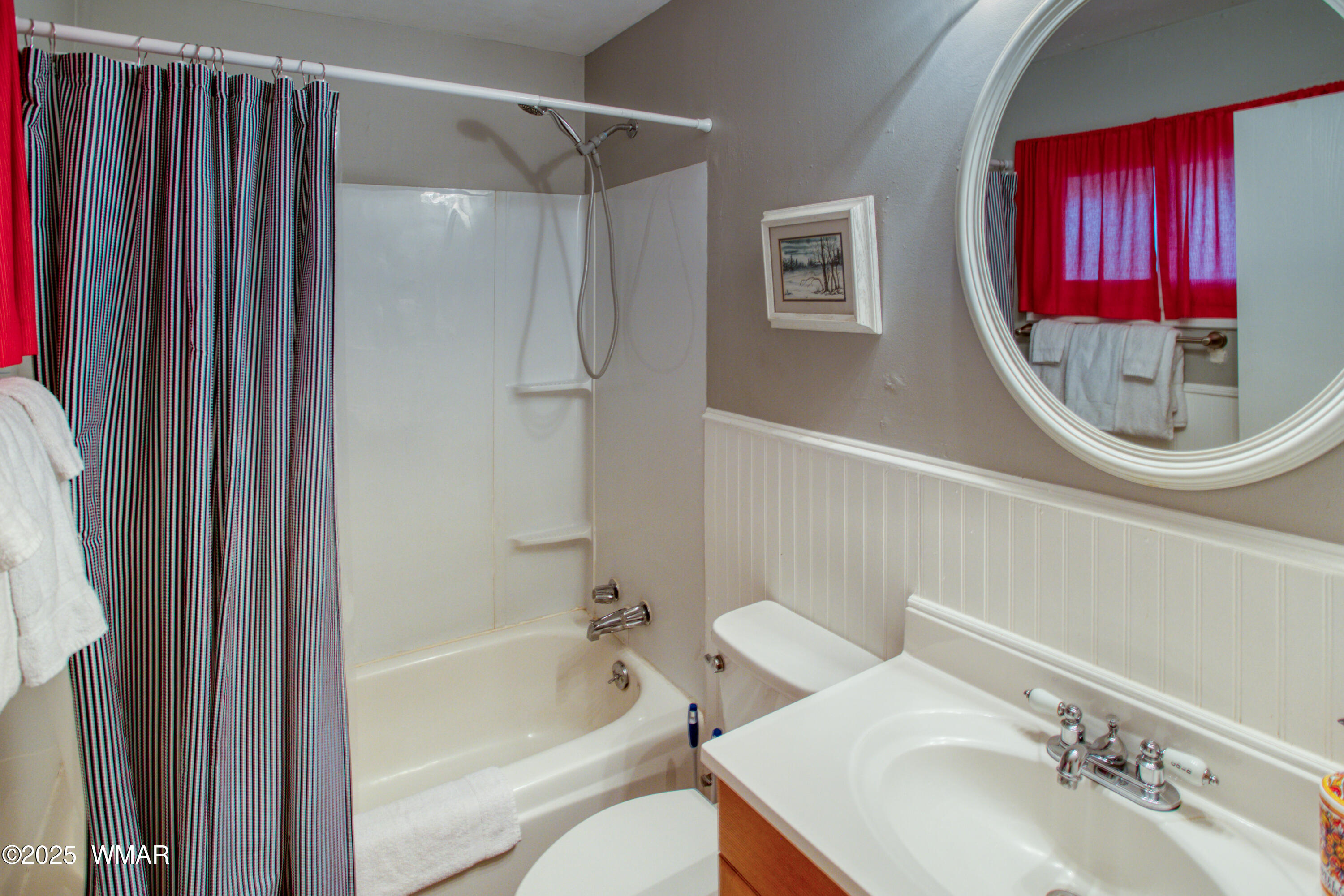 2502 Green Pine Lane