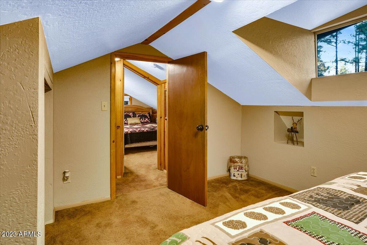 888 W BILLY CREEK Drive