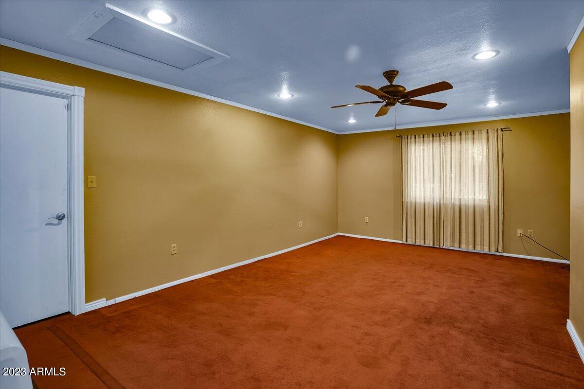 888 W BILLY CREEK Drive